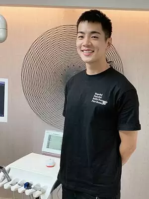 【整牙之旅擺脫稚氣大男孩】 禾浩辰